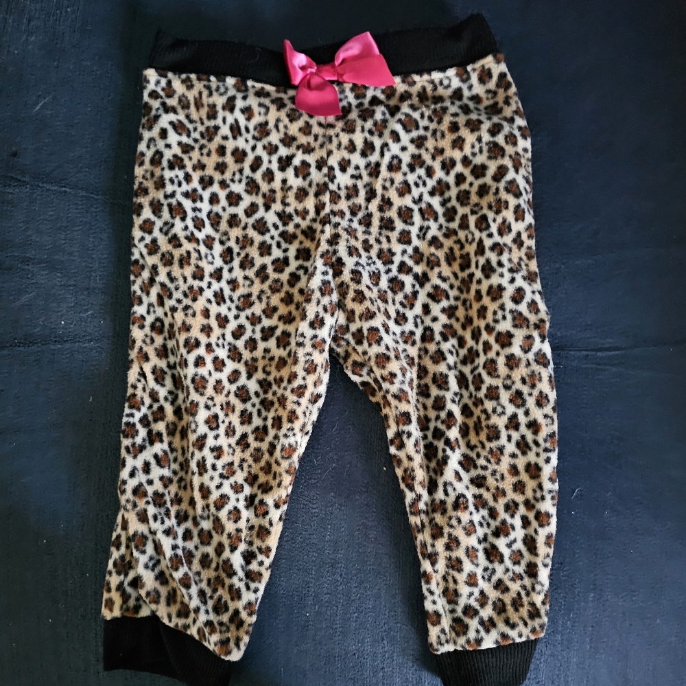 Garanimals Fleece animal w/ print pink ribbon attached at top very soft